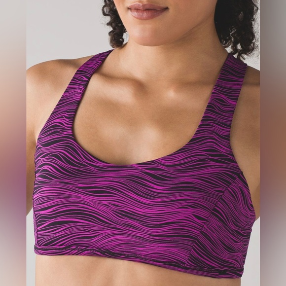 Lululemon “Free to Be Tranquil” bra in Life Line Polar Pink - Picture 1 of 7